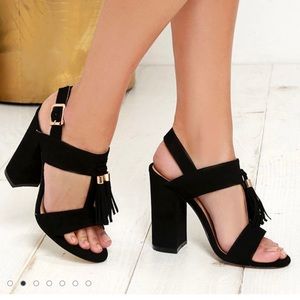 Natural Performer Black Suede Tassel Chunky Heel